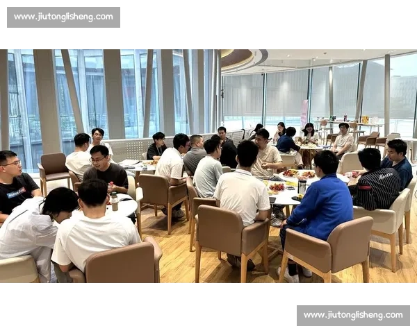 以冠军气质为核心塑造卓越领导力与团队精神的新时代奋斗者之路