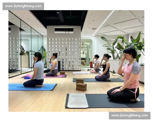 以呼吸控制为核心提升身心平衡与专注力的系统训练方法探索实践路径评估